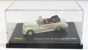 Busch/Ricko H0 1/87 38827 Mercedes Benz Typ 300c Cabriolet 1955  OVP  (A88-16)