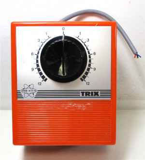 Trix 65502 (1) E.M.S. Steuergerät für elektron. Mehrzugsteuerung ohne OVP (3573g)