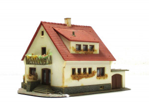 Fertigmodell N Kibri (4) Wohnhaus/Siedlungshaus