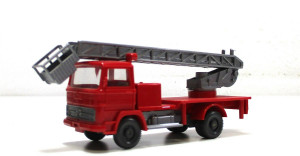 Modellauto H0 LKW (9) Wiking MB Leiterwagen Feuerwehr
