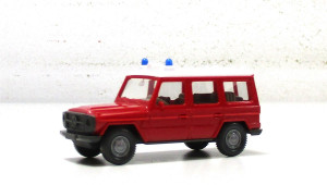 Modellauto H0 (2) PKW Wiking Mercedes G Feuerwehr