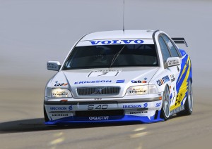 NUNU-BEEMAX 1:24 PN24034 Volvo S40 BTCC Brands Winner 1997 - NEU