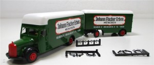 Albedo H0 1/87 LKW MB Hängerzug Möbelkoffer Fischer München OVP (5230g)