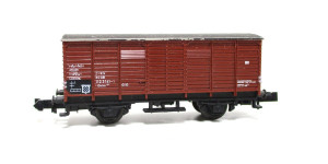 Minitrix N 13253 / 3253 gedeckter Güterwagen 21 80 112 3 141-1 DB (6334G)