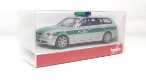 Modellauto H0 1/87 Herpa 046558 BMW 5er tour. TM Polizei