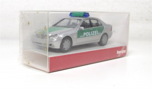 Modellauto H0 1/87 Herpa 045582 MB C-Klasse ´00 Polizei