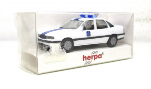 Modellauto H0 1/87 Herpa 041973 Opel Vectra Stufenheck Polizei
