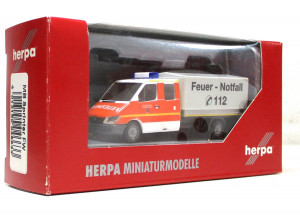 Modellauto H0 1/87 Herpa 046633 MB Sprinter 06 Doka FW Düsseldorf