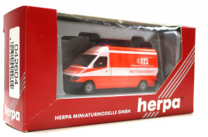 Modellauto H0 1/87 Herpa 042604 MB Sprinter RD FW Frankfurt