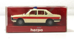 Modellauto H0 1/87 Herpa 004061 BMW 528i Notarzt