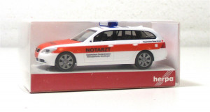 Modellauto H0 1/87 Herpa 047036 BMW 5er Touring Notarzt Nördlingen