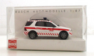 Modellauto H0 1/87 Busch 48518 MB M-Klasse Notarzt Leageambulance (DK)