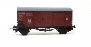 Liliput H0 (4) 25300 gedeckter Güterwagen 277 165 DB (825H)