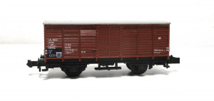 Minitrix N (1) 13253 / 3253 gedeckter Güterwagen 21 80 112 3 141-1 DB (6048H)