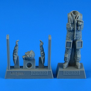 Aerobonus 1:32 320177 NATO Modern Female Combat Pilot