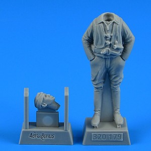 Aerobonus 1:32 320179 German WWII Luftwaffe Pilot