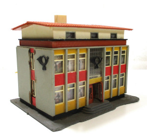 Fertigmodell H0 Faller B-211 Postgebäude (H0-0261h)