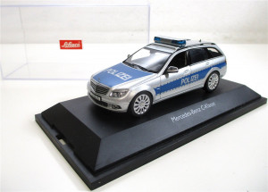 Modellauto 1:43 Schuco Mercedes-Benz C-Klasse T Polizei OVP (5285h)