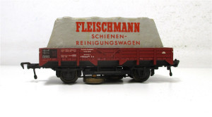 Fleischmann H0 5569 (1) Schienenreinigungswagen 461024X05 DB (3117H)