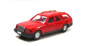 Wiking H0 1/87 Modellauto PKW Mercedes 230TE ohne OVP (106-11)