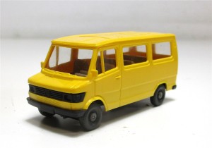 Modellauto H0 1:87 PKW Wiking Mercedes-Benz 207 Kombi (51-42)