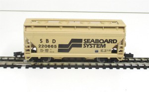 Spur N US Modell Centerflow Hopper Seaboard System  (5789K)