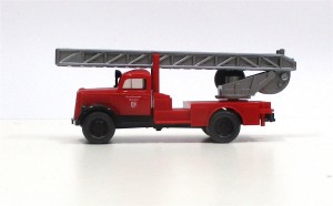 Wiking 1/87 Feuerwehr Opel Drehleiter Berufsfeuerwehr Mannheim o. OVP (Spur H0)  (14-8)