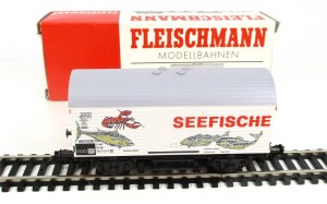 Spur H0 Fleischmann 5042 Gedeckter Güterwagen SEEFISCHE OVP  (3385k)