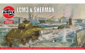 Airfix 1:76 A03301V LCM3 & Sherman Tank
