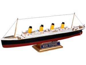 Revell 1:1200 5804 R.M.S. Titanic