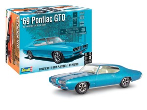 Revell 1:24 14530 69 Pontiac GTO The Judge 2N1