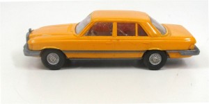 Wiking H0 1/87 Mercedes Benz 450SE orange PKW-Modell o. OVP (99-15)