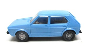 Wiking H0 1/87 GolfI hellblau PKW-Modell o. OVP  (75-21)