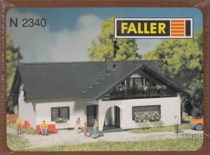 Spur N Faller 2340 232512 Winkelbungalow Bausatz  (2804k)