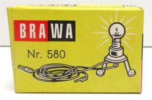 Spur H0 Brawa 570 Beleuchtungssockel Glühbirne 19V Messing- NEU (128-1)