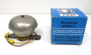 Märklin H0 7221 M-Gleis Akkustisches Läutewerk Zweiklang (83k)
