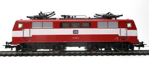 Märklin H0 3172 Elektrolokomotive 111 068-3 Analog o.OVP (930h)