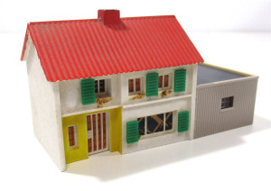 Spur N Fertigmodell Wohnhaus Amerika mit Anbau (R10/79C)