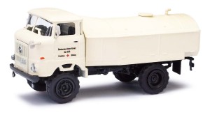 Busch H0 95243 ESPEWE: IFA W50 mit Tank, DRK - NEU