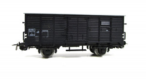 Spur H0 Piko (AC) gedeckter Güterwagen EUROP 469251 SNCF EVP (2172B)
